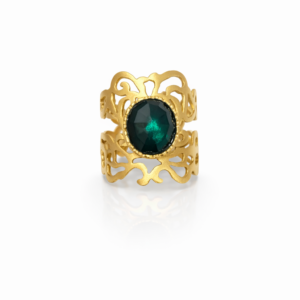 Χειροποίητο δαχτυλίδι από επιχρυσωμένο Ασήμι 925 sta K18, με πολύτιμο λίθο London και περίτεχνη βάση. Φυσική ένταση και γλυπτική πολυτέλεια σε ένα κόσμημα.