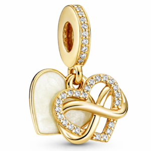 Charm από Ασήμι 925, με διπλή καρδιά, λευκή ιριδίζουσα επιφάνεια και λευκά ζιργκόν. Ρομαντικό και κομψό κόσμημα για ξεχωριστές στιγμές.