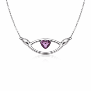 Κομψό κολιέ από Ασήμι 925, σε σχέδιο ματιού και μωβ πέτρα ζιργκόν σε σχήμα καρδιάς. Minimal φυλαχτό που προσφέρει στυλ και προστασία.